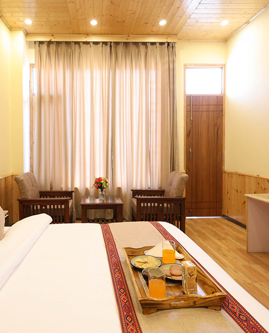 /images/gallery/touchwood_inn_resort_room2